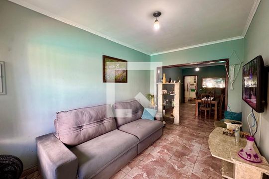 Sala de casa à venda com 3 quartos, 180m² em Vila Rosalia, Guarulhos