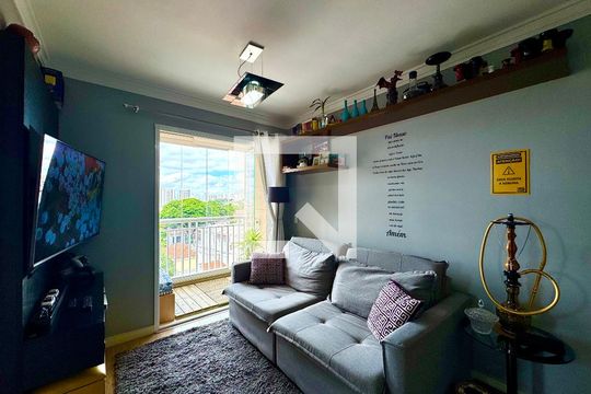 Sala de apartamento à venda com 2 quartos, 50m² em Jardim Santa Mena, Guarulhos