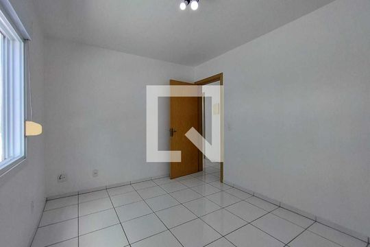 Quarto 1 de apartamento para alugar com 2 quartos, 63m² em Vila Nova, Novo Hamburgo