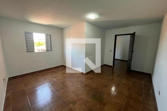 Casa à venda com 4 quartos, 150m² em Jardim Pedreira, São Paulo
