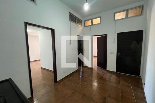 Casa à venda com 4 quartos, 150m² em Jardim Pedreira, São Paulo