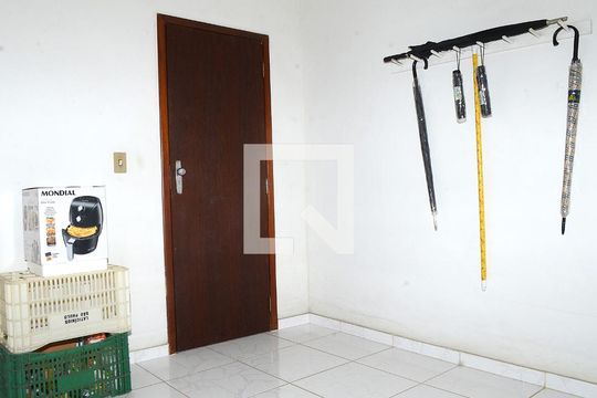 Quarto 1 de casa à venda com 3 quartos, 360m² em Dom Silverio, Belo Horizonte