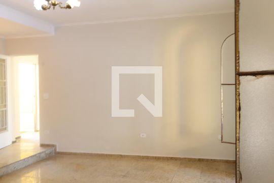 Sala de casa para alugar com 3 quartos, 215m² em Jardim Ibitirama, São Paulo