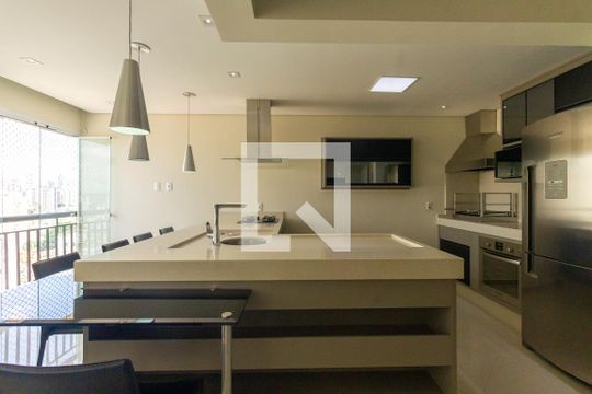Apartamento à venda com 2 quartos, 97m² em Vila Gomes Cardim, São Paulo