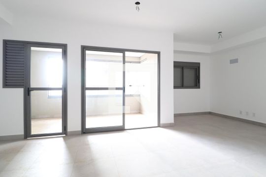 Sala de apartamento para alugar com 2 quartos, 96m² em Gávea, Uberlândia