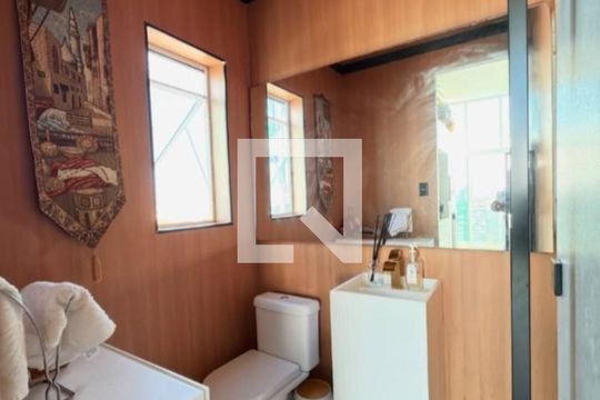 Banheiro 2 de apartamento para alugar com 2 quartos, 91m² em Caminho das Árvores, Salvador