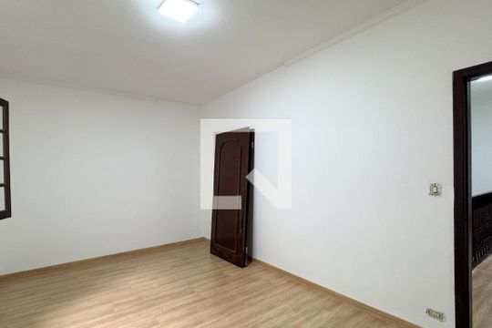 Suíte 1 de casa à venda com 4 quartos, 180m² em Jardim do Mar, São Bernardo do Campo