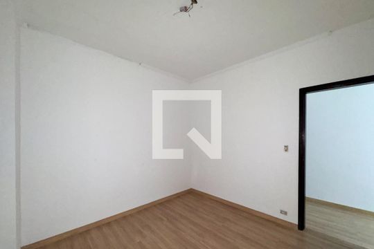 Quarto  de casa à venda com 4 quartos, 180m² em Jardim do Mar, São Bernardo do Campo