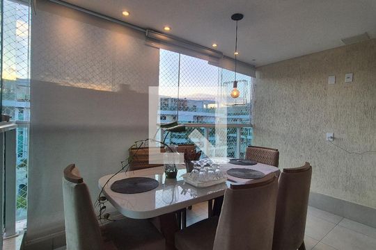 Apartamento para alugar com 4 quartos, 200m² em Recreio dos Bandeirantes, Rio de Janeiro