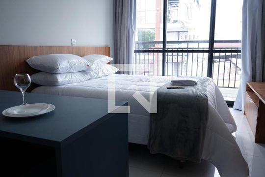 Studio de kitnet/studio para alugar com 1 quarto, 30m² em Tatuapé, São Paulo