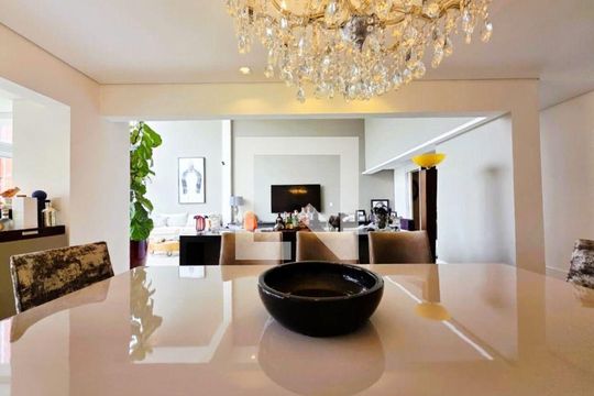 Apartamento à venda com 3 quartos, 238m² em Vila Suzana, São Paulo