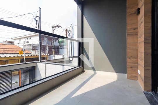 Varanda 1 de casa à venda com 3 quartos, 205m² em Parque Paineiras, São Paulo