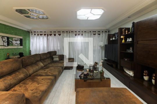 Sala  de casa à venda com 4 quartos, 220m² em Penha de França, São Paulo