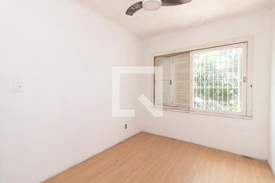 Quarto 1 de casa para alugar com 5 quartos, 342m² em Partenon, Porto Alegre