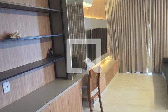 Apartamento para alugar com 2 quartos, 80m² em Setor Marista, Goiânia