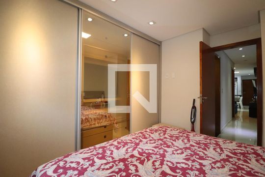 Quarto 1 de apartamento à venda com 2 quartos, 94m² em Vila Mazzei, Santo André