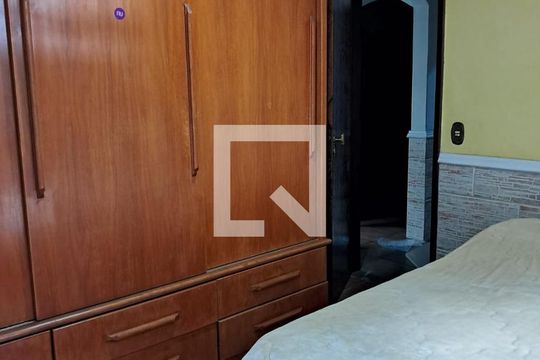 Quarto 1 de casa para alugar com 2 quartos, 60m² em Boaçu, São Gonçalo