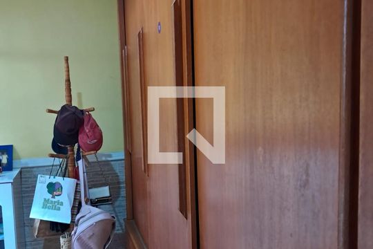 Quarto 1 de casa para alugar com 2 quartos, 60m² em Boaçu, São Gonçalo