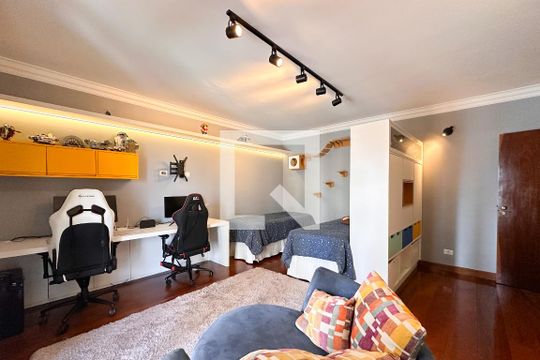 Quarto de casa à venda com 4 quartos, 350m² em Jardim Sao Paulo, São Bernardo do Campo