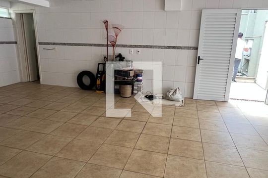 Casa à venda com 3 quartos, 400m² em Campo Belo, São Paulo