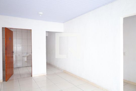 Sala de casa à venda com 4 quartos, 273m² em Guaianases, São Paulo