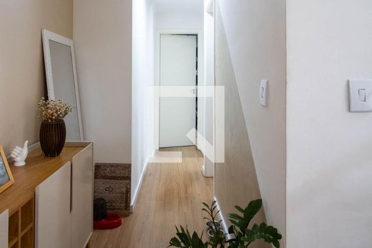 Corredor de apartamento à venda com 2 quartos, 102m² em Parque Esmeralda, São Paulo