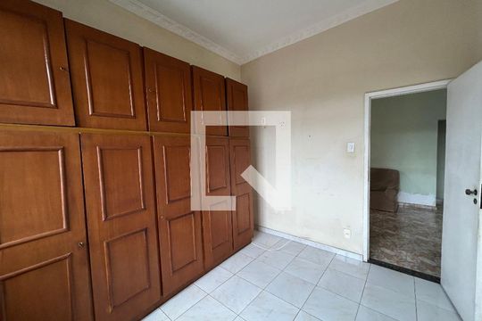Quarto 1 de casa à venda com 2 quartos, 50m² em Piedade, Rio de Janeiro