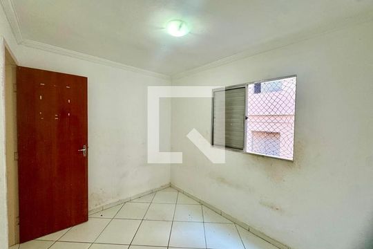 Quarto 1 de apartamento para alugar com 2 quartos, 55m² em Jardim Sao Luiz, Guarulhos