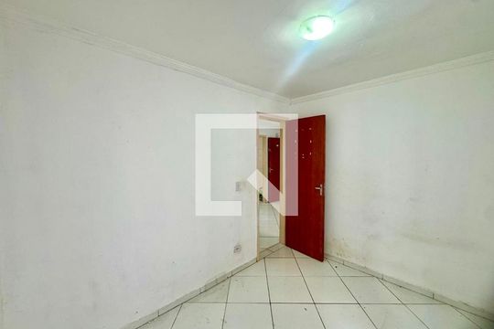 Quarto 1 de apartamento para alugar com 2 quartos, 55m² em Jardim Sao Luiz, Guarulhos