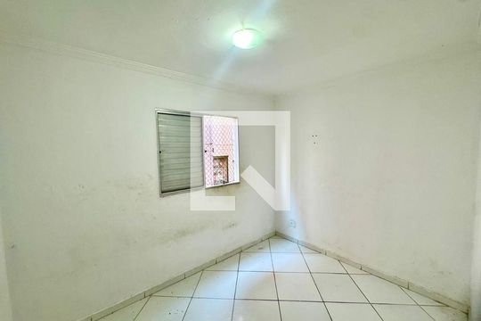 Quarto 1 de apartamento para alugar com 2 quartos, 55m² em Jardim São Luis, Guarulhos