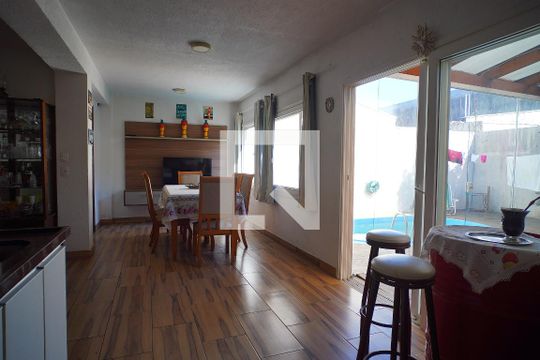 Espaço Gourmet de casa de condomínio à venda com 3 quartos, 253m² em Cavalhada, Porto Alegre