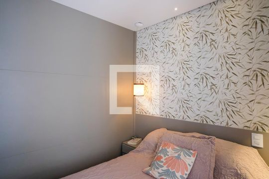 Suíte de apartamento à venda com 3 quartos, 83m² em Vila Caminho do Mar, São Bernardo do Campo