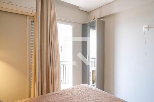 Suíte de apartamento à venda com 3 quartos, 83m² em Vila Caminho do Mar, São Bernardo do Campo