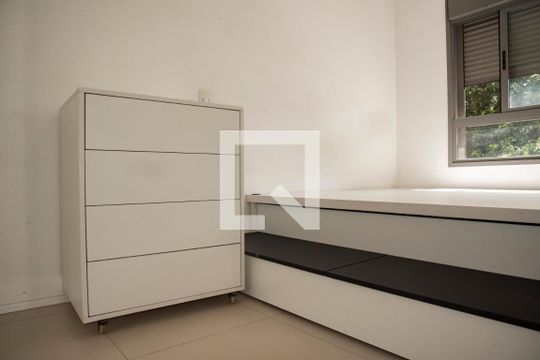 Suíte de apartamento para alugar com 1 quarto, 72m² em Mirandópolis, São Paulo
