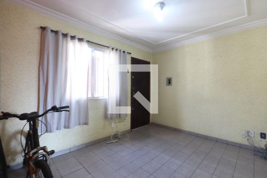 Sala de apartamento à venda com 2 quartos, 45m² em Vila Bancaria, São Paulo