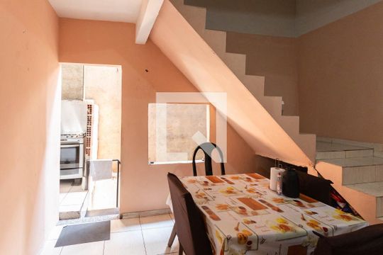 Copa de casa à venda com 2 quartos, 240m² em Benfica, Rio de Janeiro