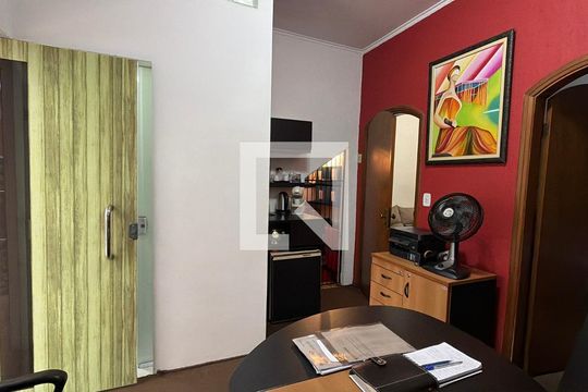 Sala de casa à venda com 3 quartos, 100m² em Mooca, São Paulo