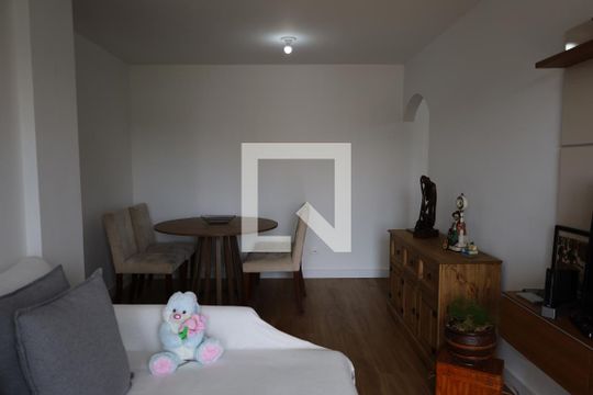 Apartamento à venda com 2 quartos, 56m² em Jardim Umuarama, São Paulo