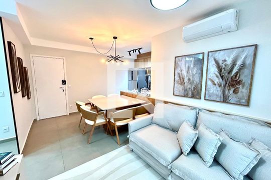 Sala de apartamento à venda com 2 quartos, 69m² em Vila Rosalia, Guarulhos