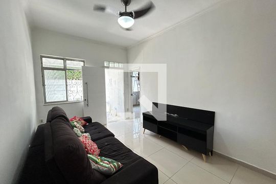 Sala de casa à venda com 4 quartos, 240m² em Cachambi, Rio de Janeiro