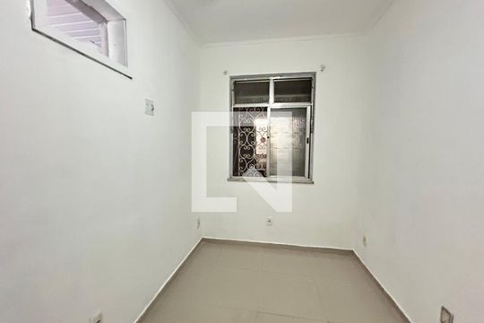 Quarto 2 de casa à venda com 4 quartos, 240m² em Cachambi, Rio de Janeiro