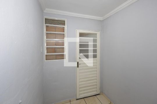 Sala 2 de casa para alugar com 3 quartos, 202m² em Vila do Ouro, Nova Lima