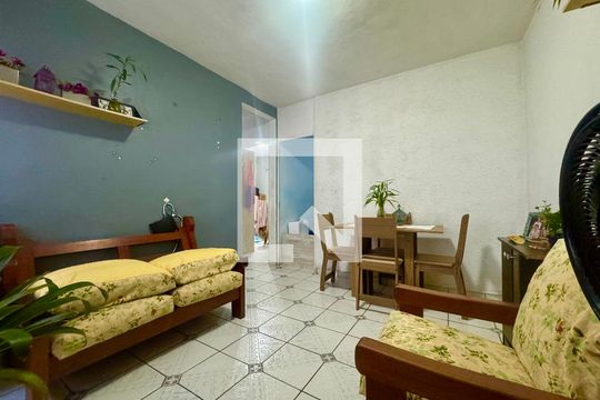 Sala de apartamento à venda com 2 quartos, 58m² em Jardim Vila Galvao, Guarulhos