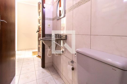 Lavabo de casa à venda com 3 quartos, 140m² em Cajuru, Curitiba