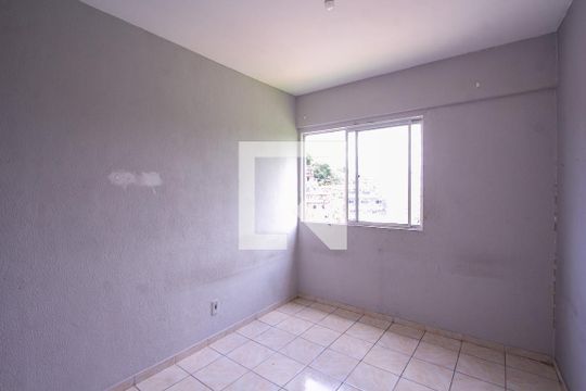 Quarto 1 de apartamento para alugar com 2 quartos, 57m² em Mutondo, São Gonçalo