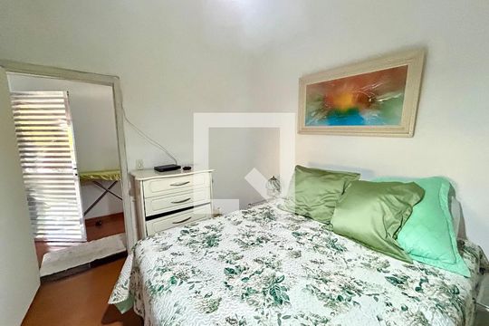 Quarto Suíte de casa à venda com 3 quartos, 160m² em Jardim Moreira, Guarulhos