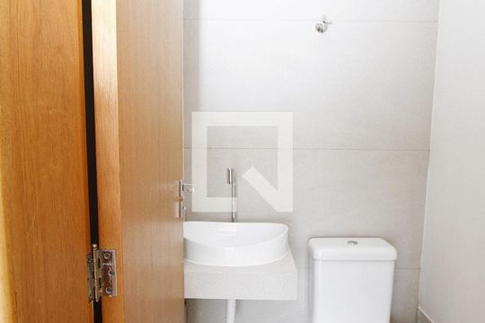 Lavabo de apartamento à venda com 3 quartos, 86m² em Padre Eustáquio, Belo Horizonte