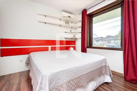 Quarto 1 de casa à venda com 3 quartos, 420m² em Scharlau, São Leopoldo