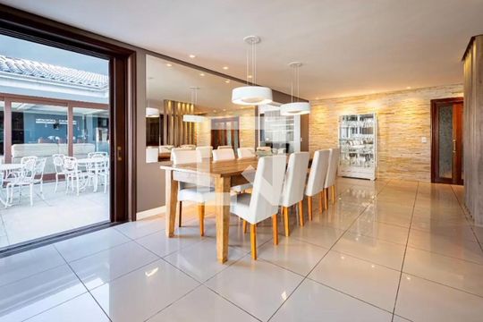 Sala  de casa à venda com 3 quartos, 420m² em Scharlau, São Leopoldo