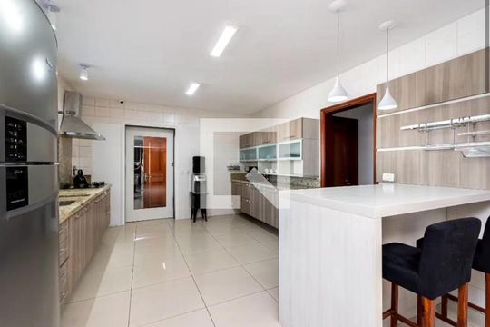 Cozinha  de casa à venda com 3 quartos, 420m² em Scharlau, São Leopoldo